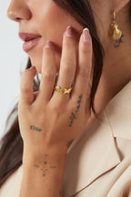 anello amante delle conchiglie