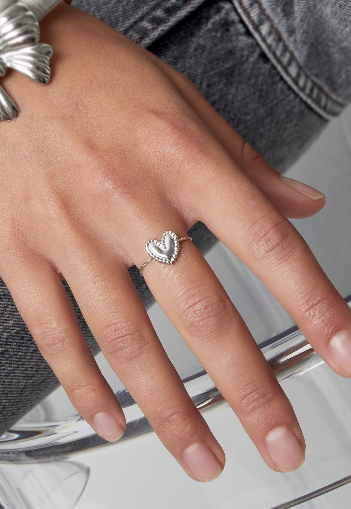 anello amante ragazza