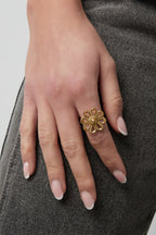 Anello fiore felice