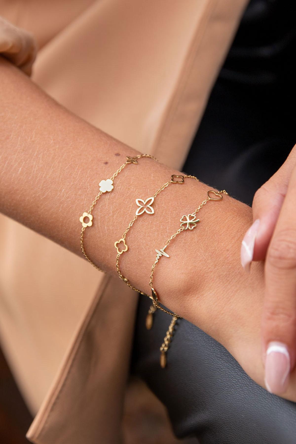 Bracciale minimalista con charms Gold Stainless Steel