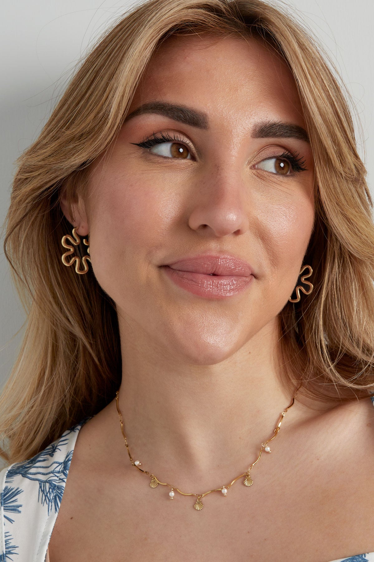 orecchini a fiore hippie