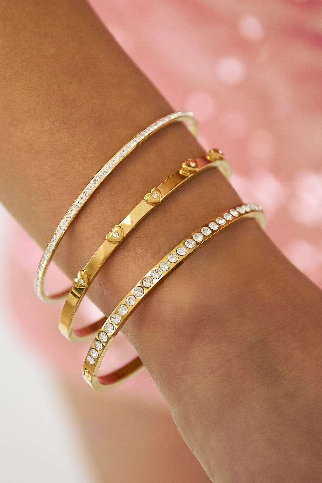 Bracciale con dettagli a forma di cuore