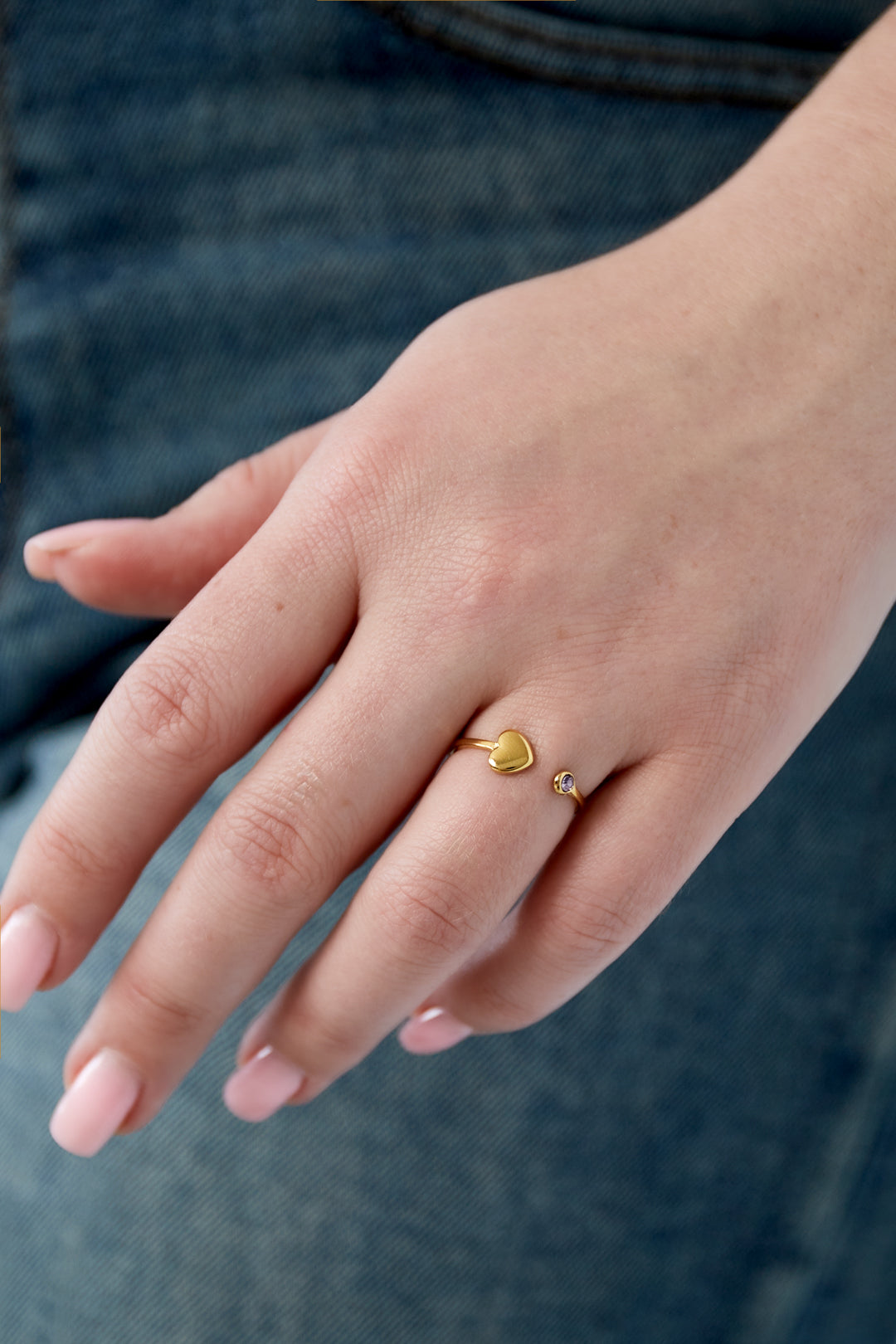 Anello con pietra portafortuna