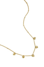Collana minimalista con piccoli cuori