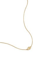 Collana minimalista con piccola conchiglia a spirale