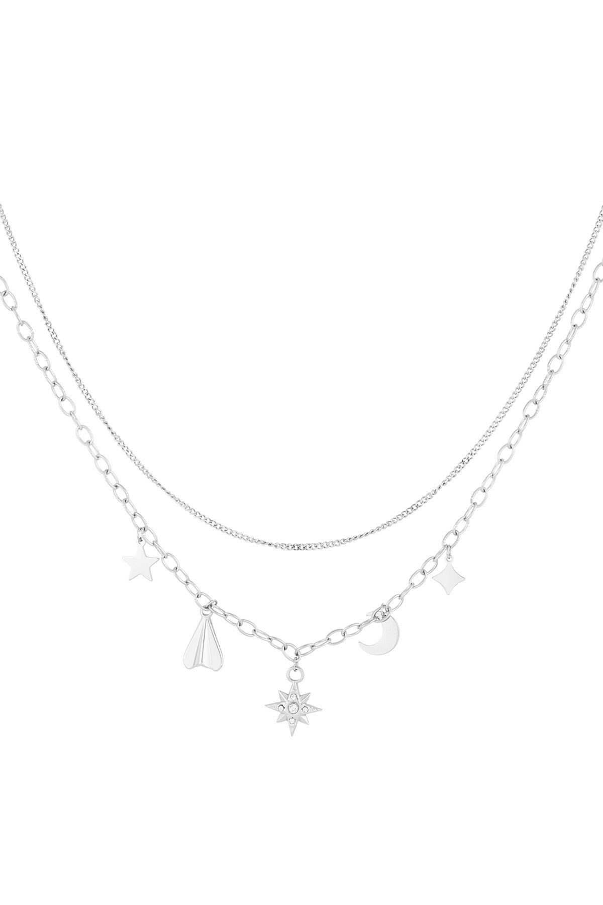 collana con ciondoli senza tempo