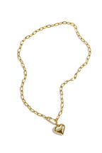 Collana pendente a cuore con chiusura frontale