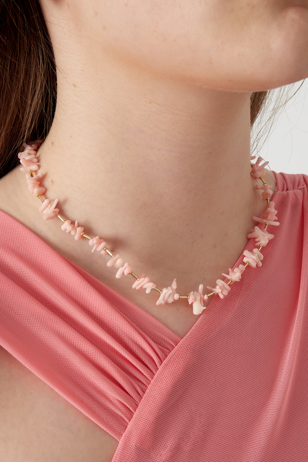 Collana con ciondoli di corallo