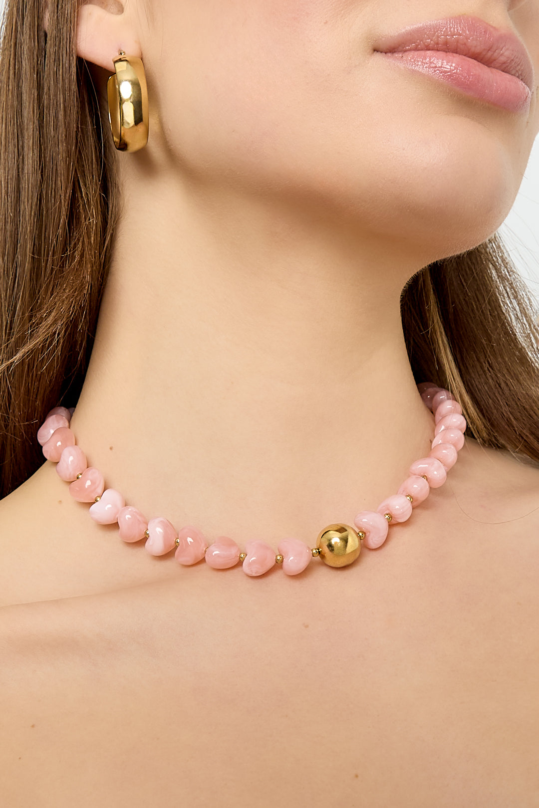 Collana importante con perline a forma di cuore