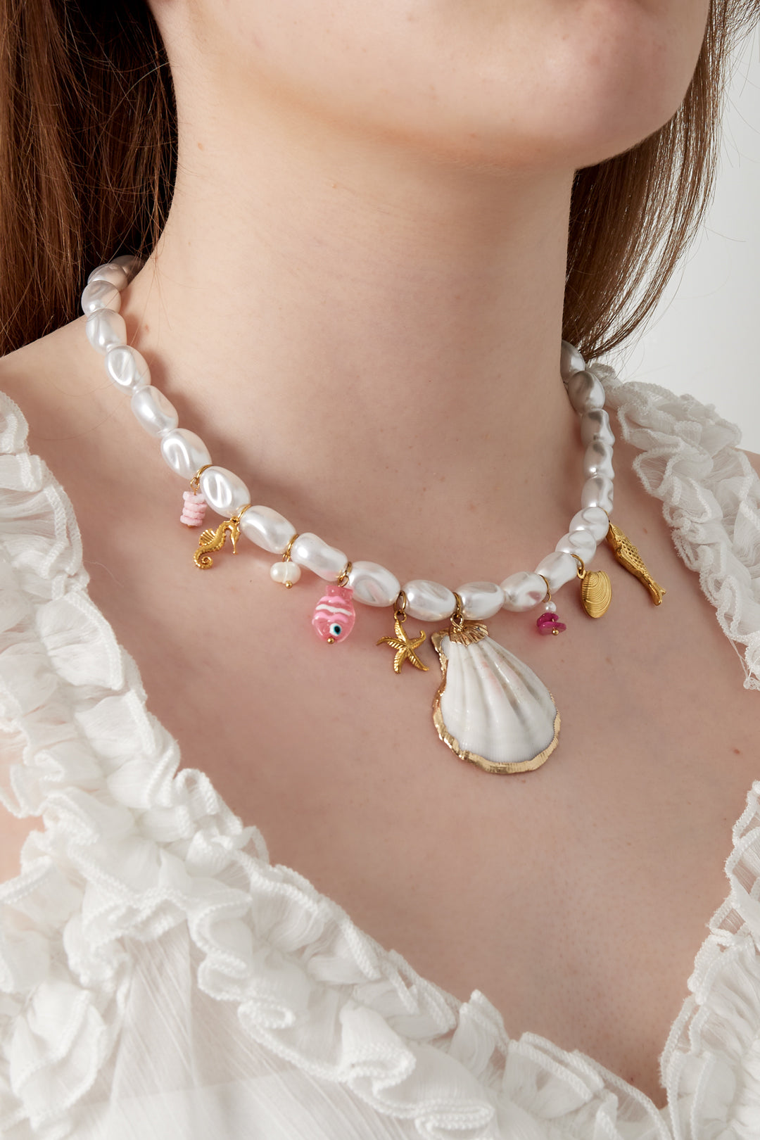Collana di perle di conchiglia