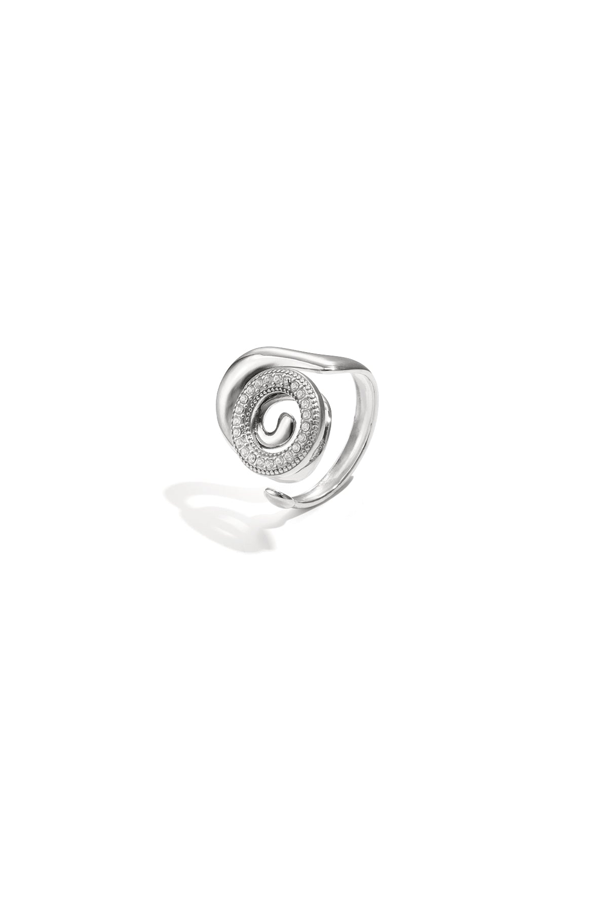 Anello a conchiglia a spirale con pietre