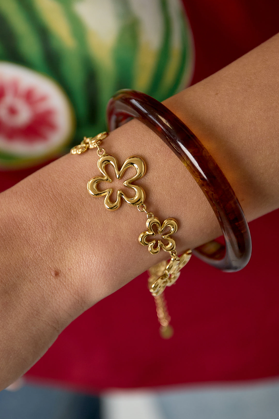 Bracciale con fiori giocosi a forma di corallo di varie dimensioni