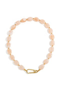 Collana con perline e chiusura frontale