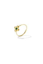 Anello importante con trifoglio e pietra