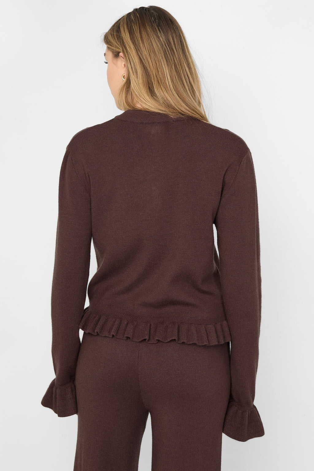 Il cardigan con volant amorevole