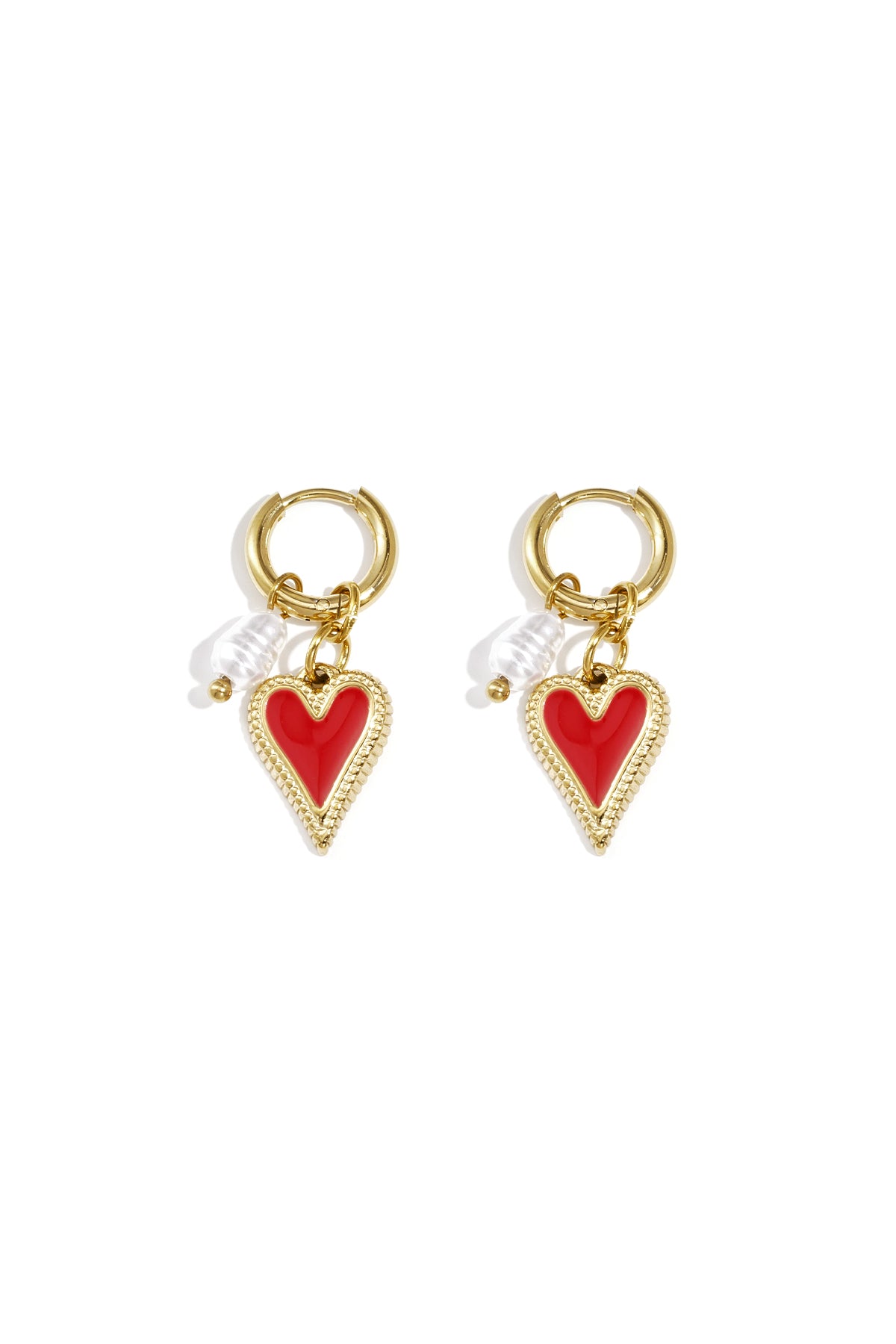 Orecchini con cuore pendente e perla