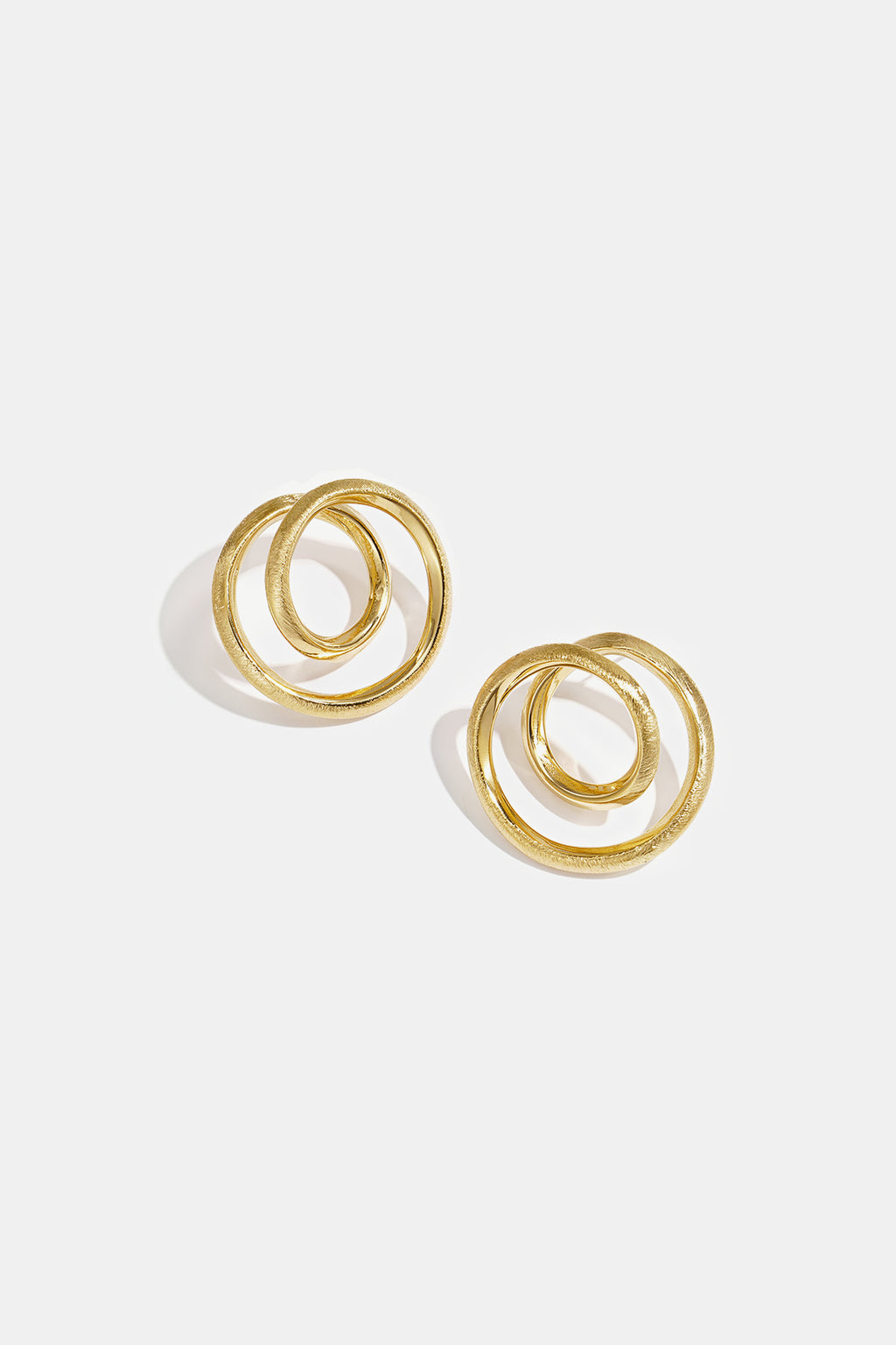 Orecchini con effetto spirale