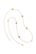 collana lunga con trifoglio