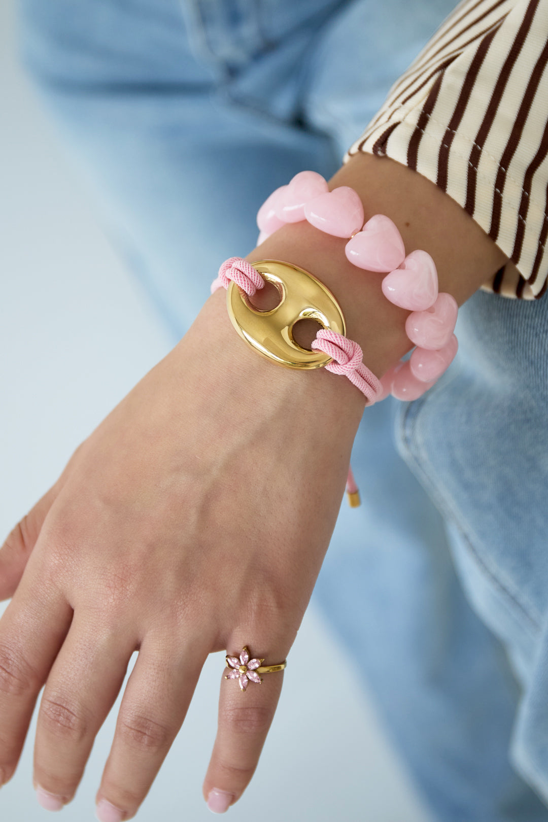 Bracciale in cordino di raso con dettaglio a bottone