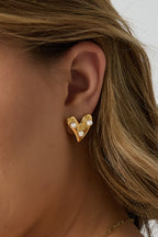 Orecchini a cuore con perle