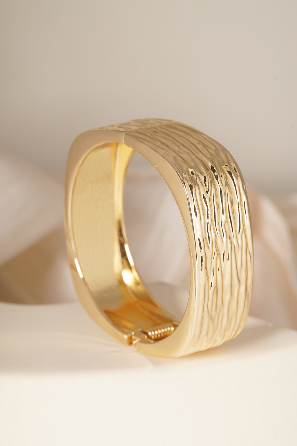Bracciale quadrato