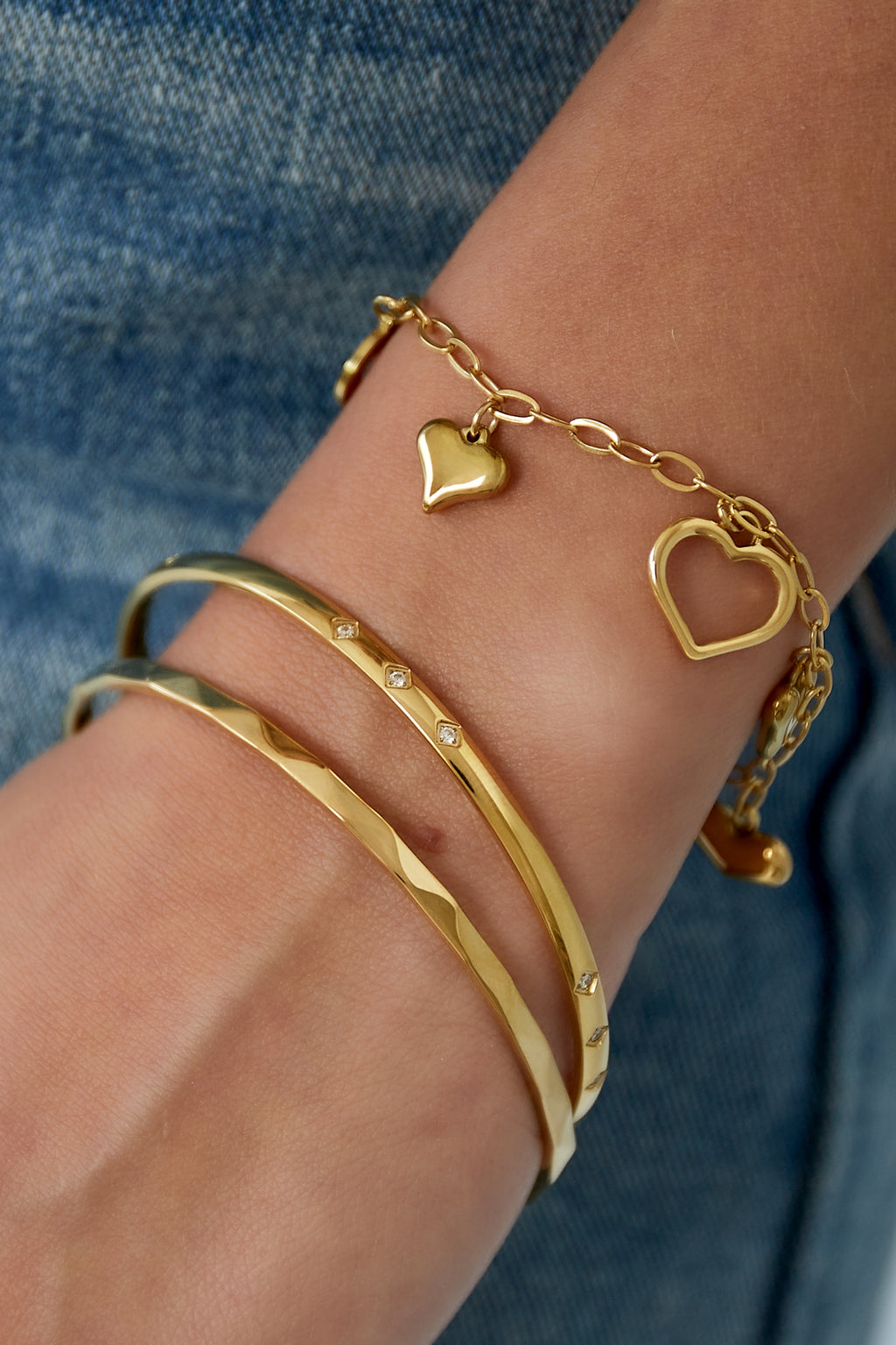 Bracciale semplice e fresco