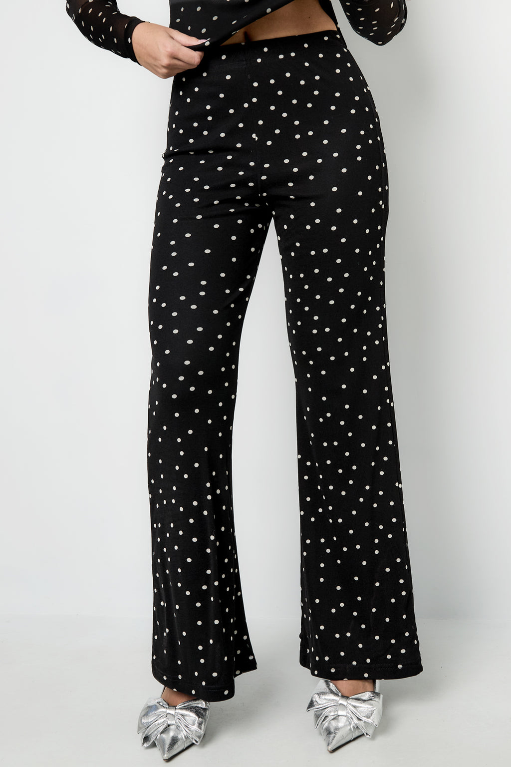 Pantaloni a pois