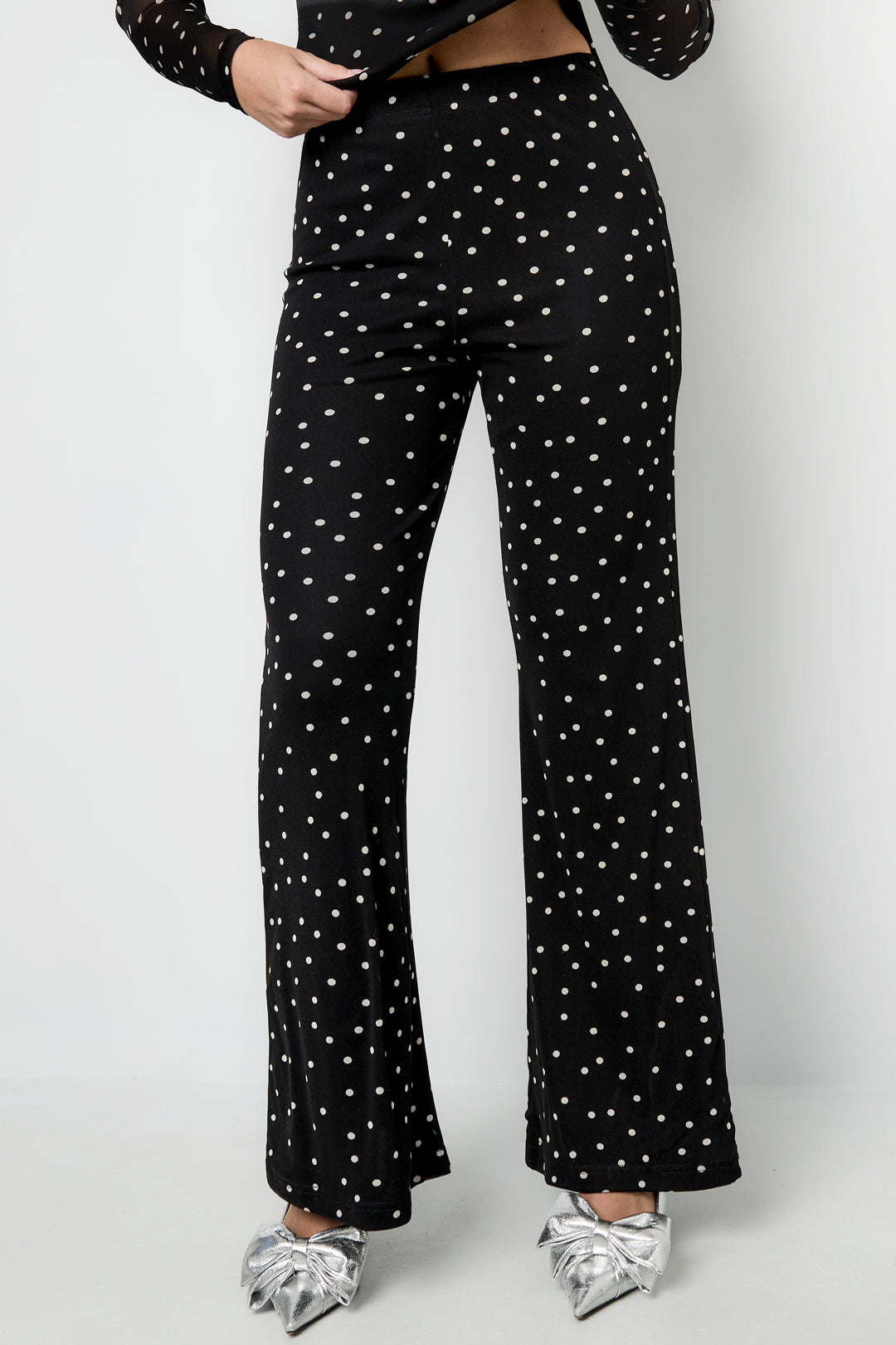 Pantaloni a pois