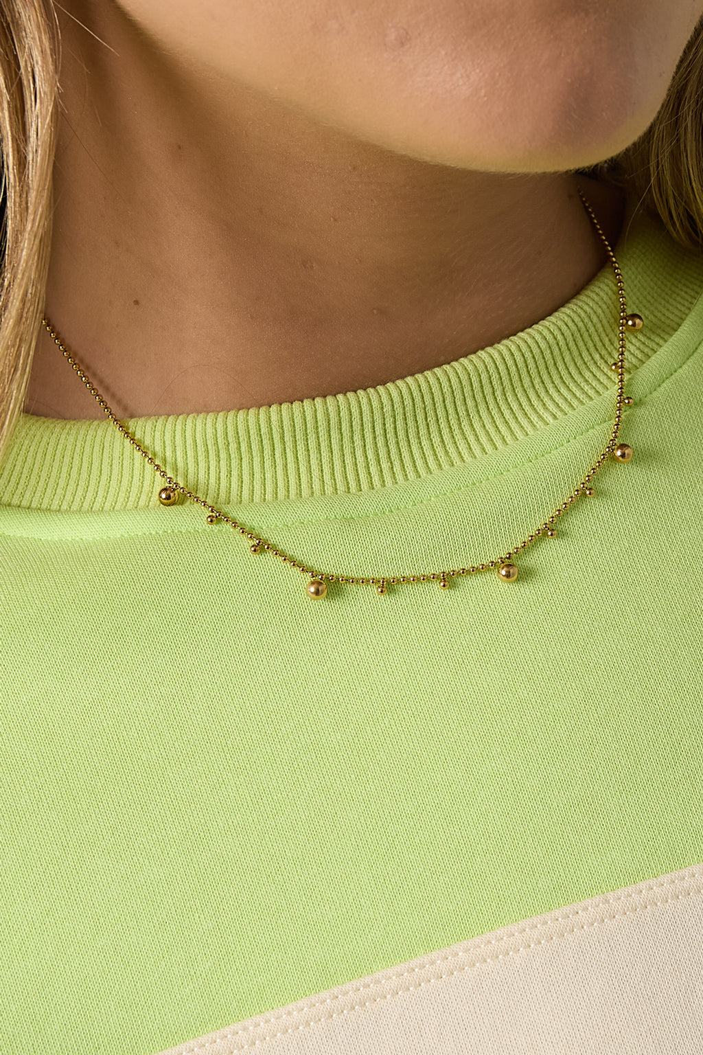 Collana con palline alternate