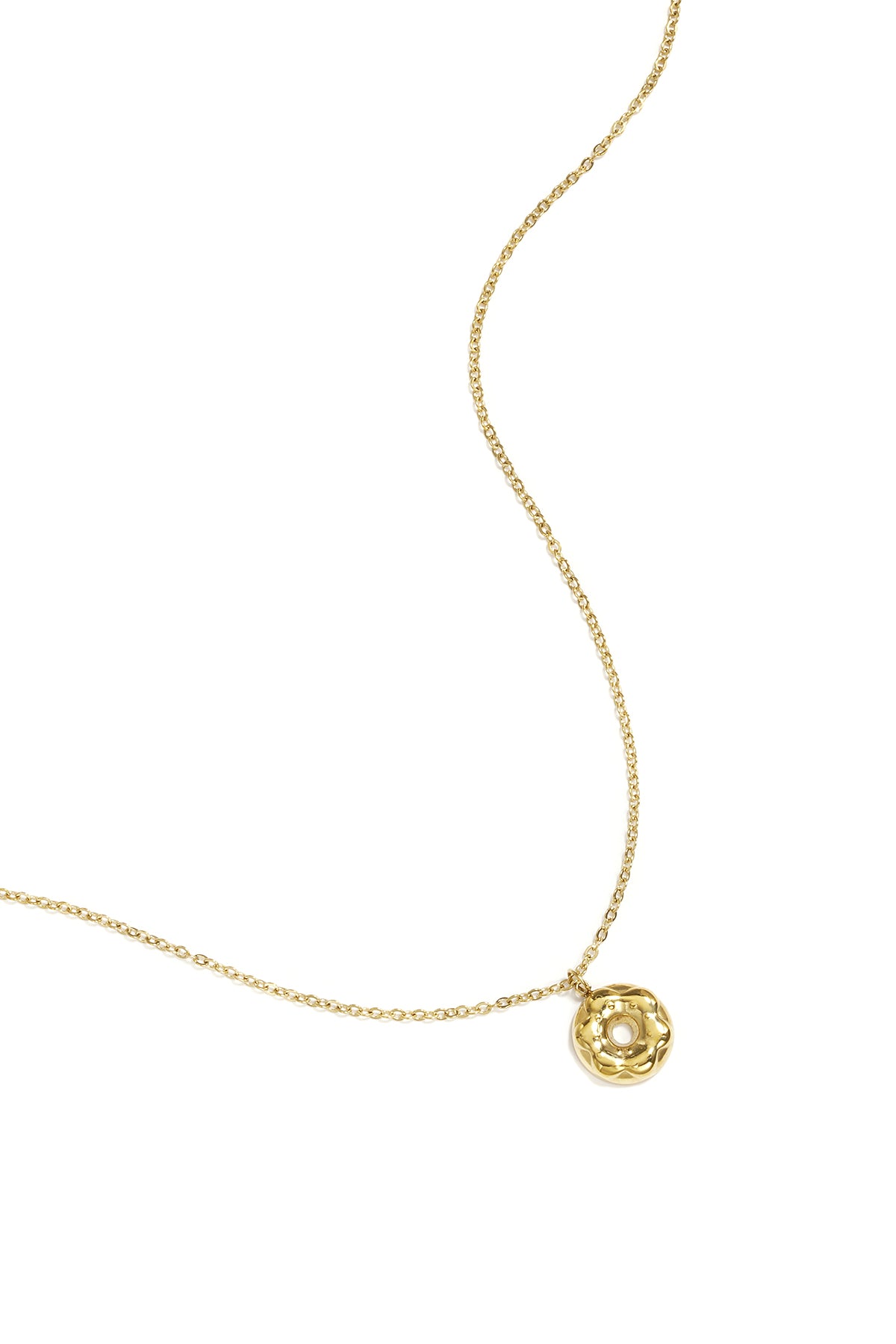 Collana con ciondolo a forma di ciambella