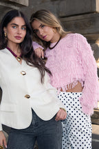 Maglione lavorato a maglia con frange