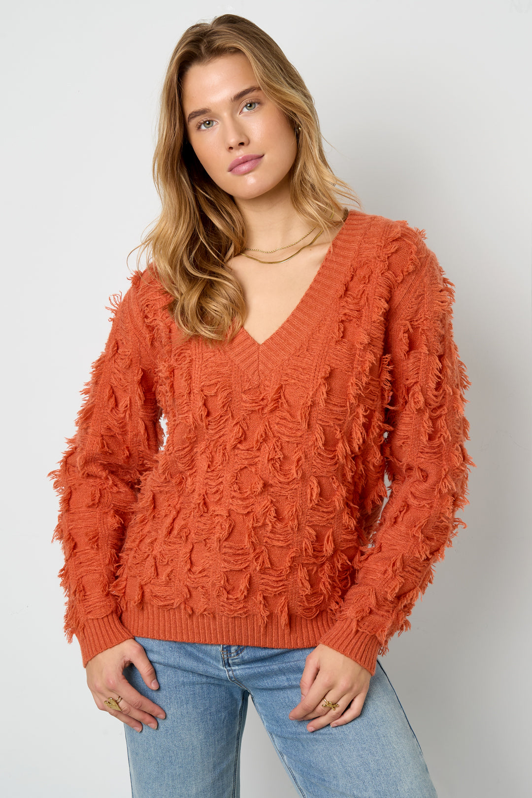 Maglione a V con frange