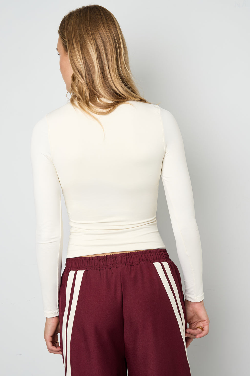Maglia in Nylon Intrecciato Donna Maniche Lunghe Base Colore Puro