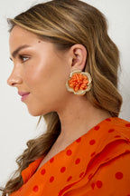 Orecchini con fiore di rafia 3D