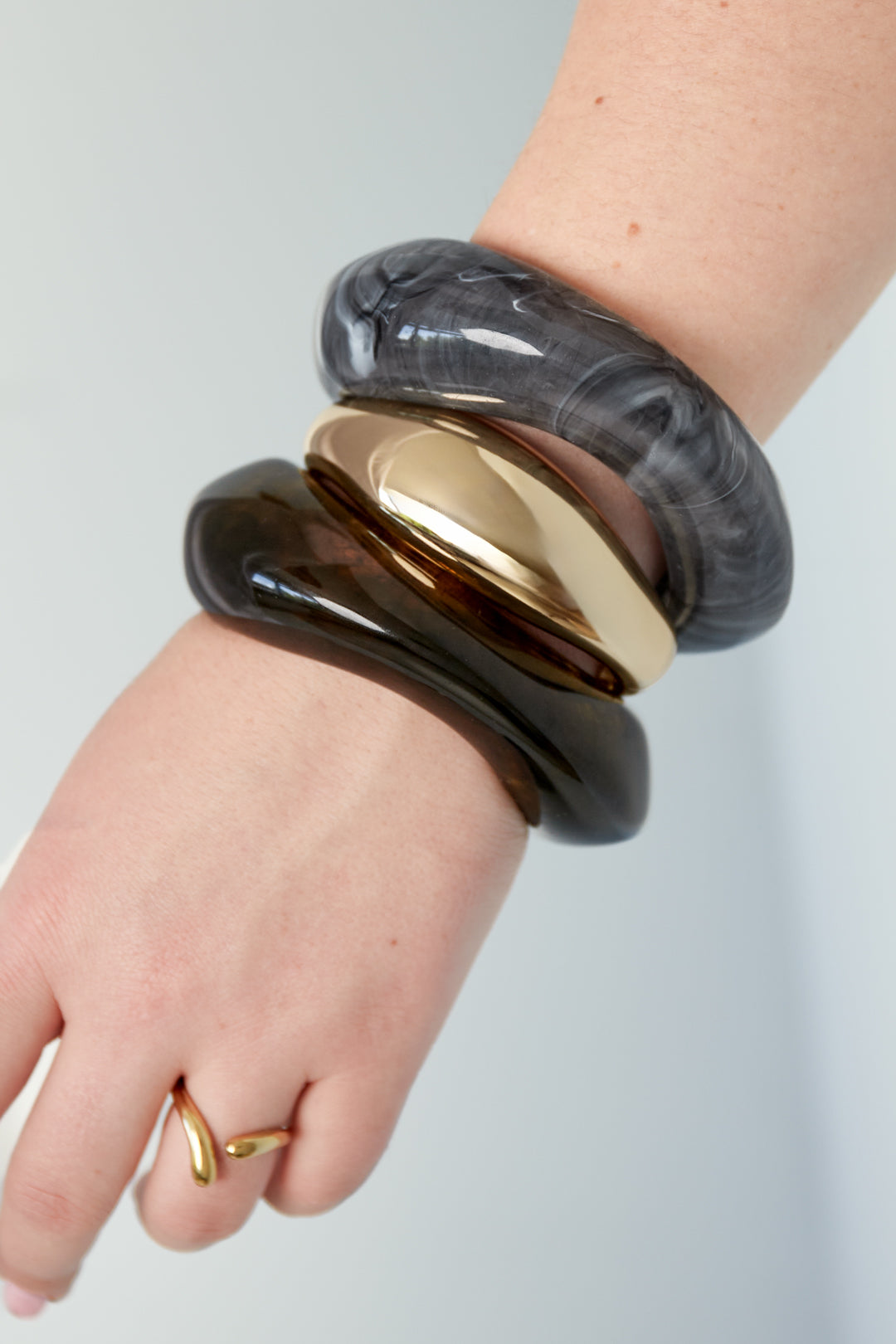 Bracciale in acrilico