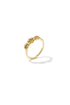 Anello con margherite e pietre
