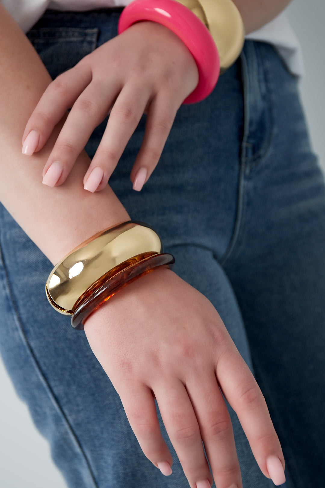 Bracciale solido e lucido