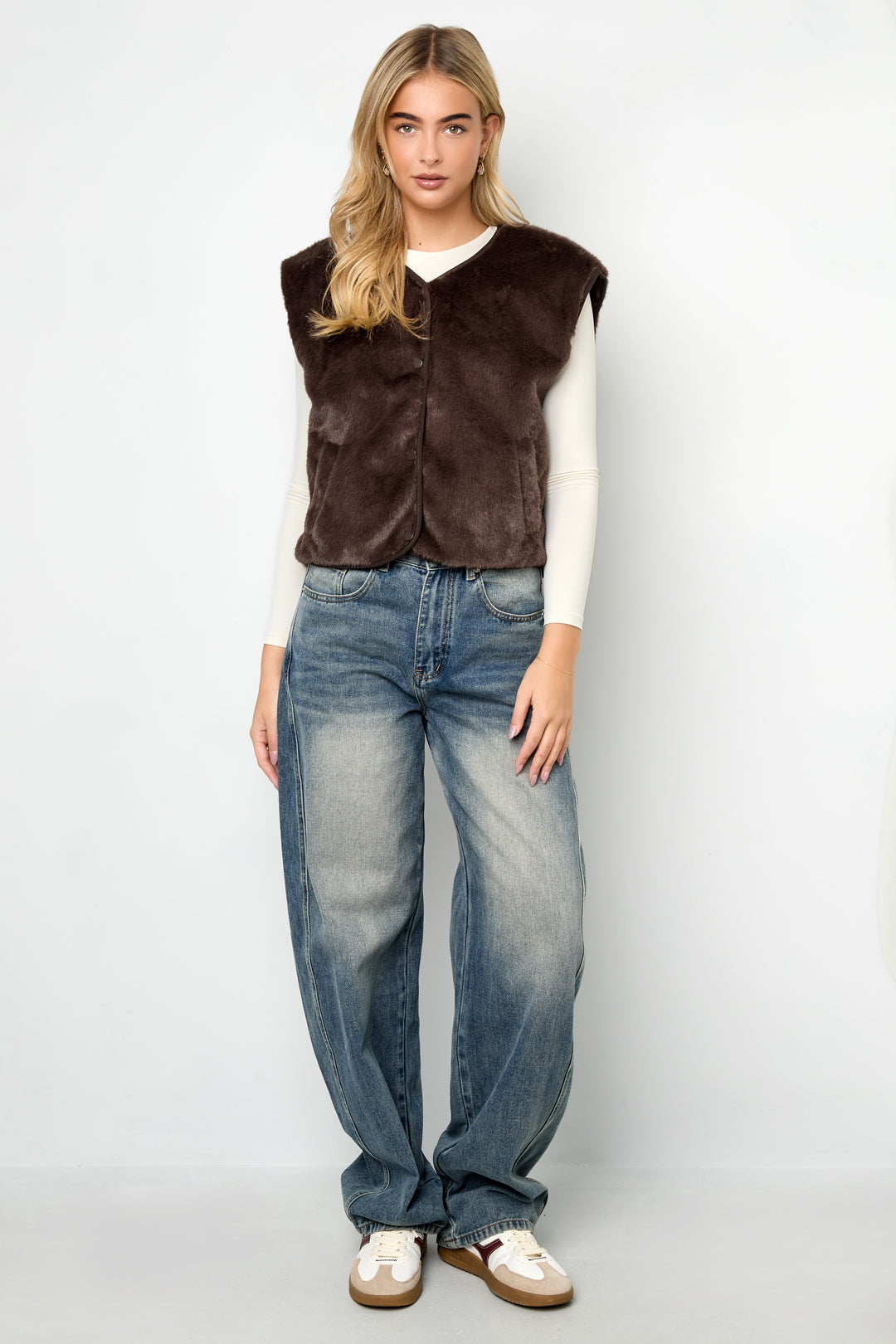 Gilet senza maniche in pelliccia sintetica