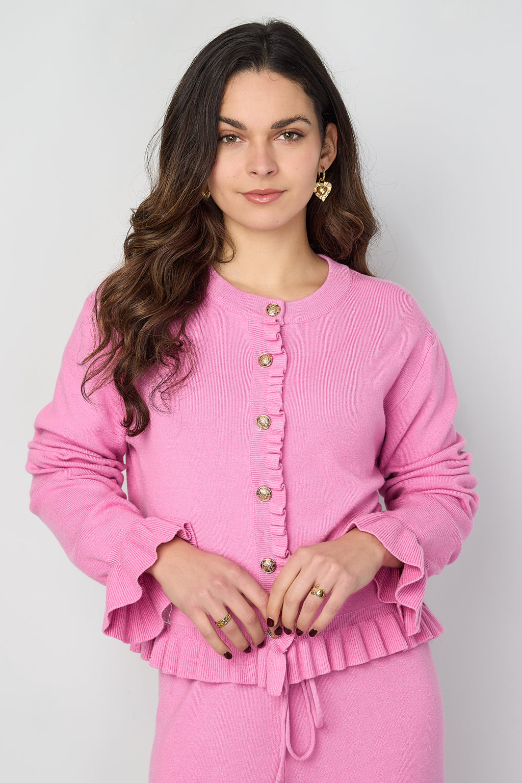 Il cardigan con volant amorevole