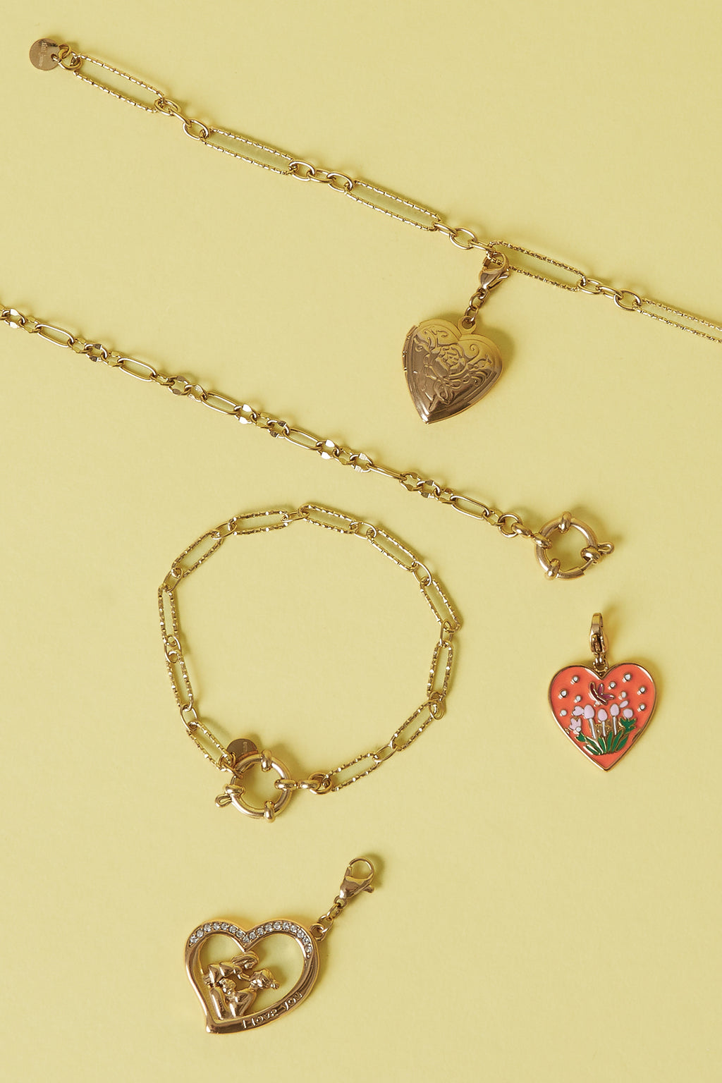 bracciale con chiusura frontale e maglie alternate