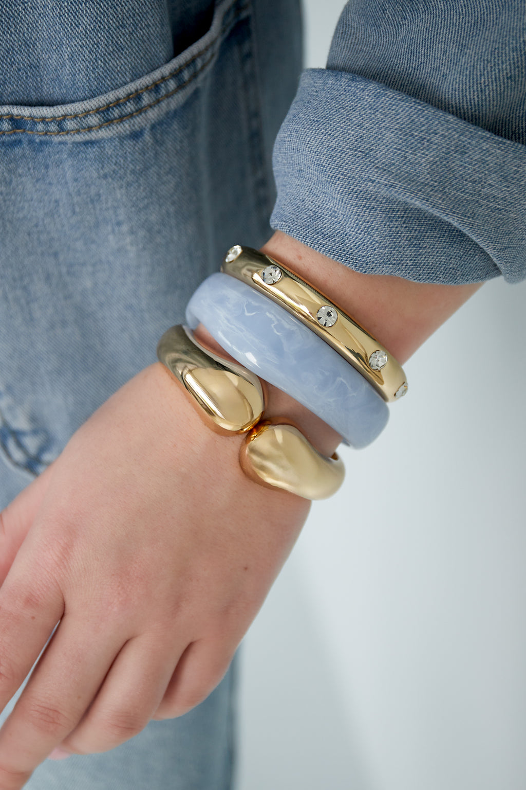Bracciale a doppia curva