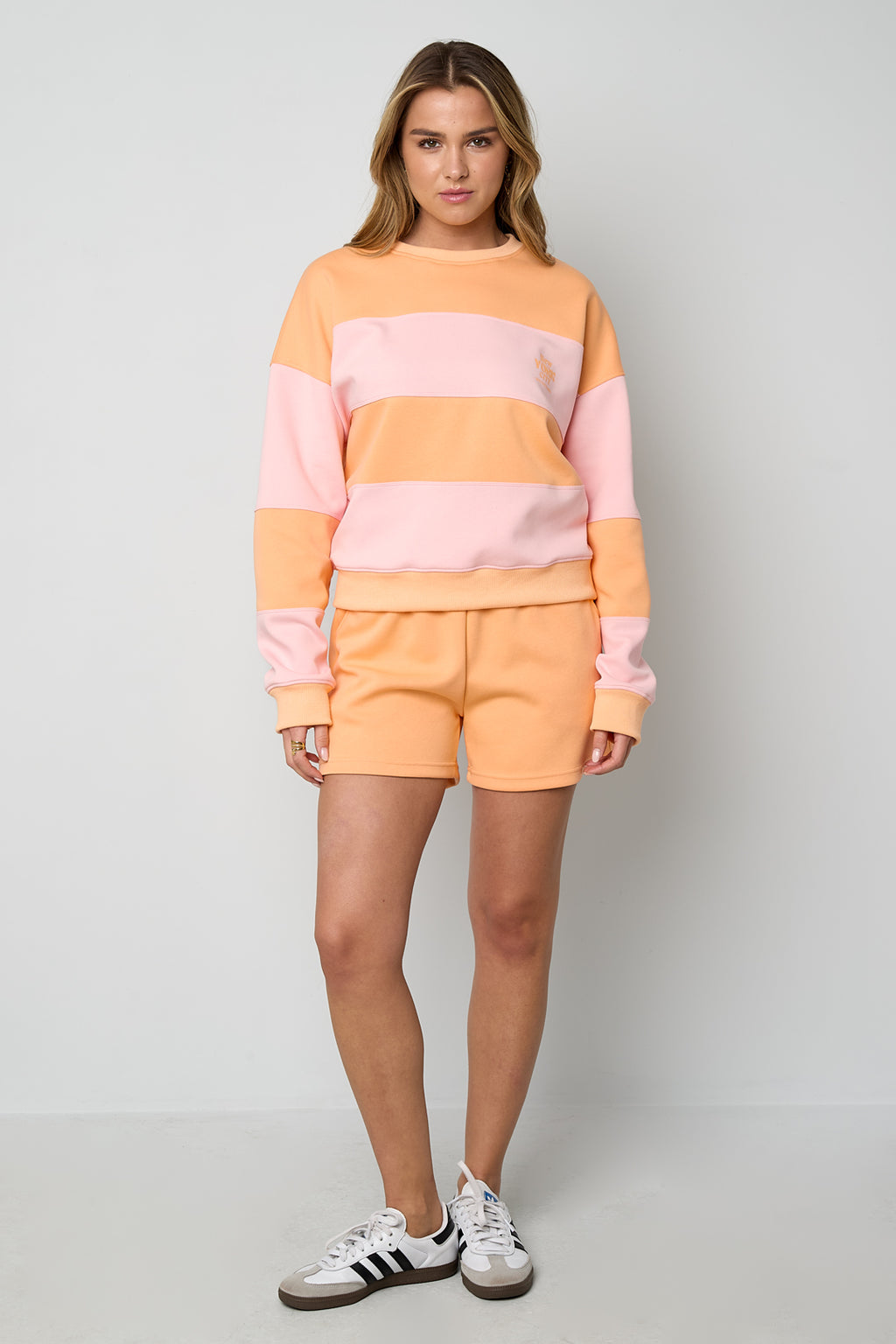 Il maglione a righe dell'amore